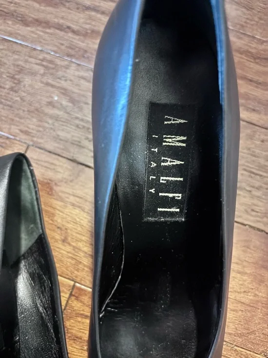 Amalfi Black with hint of deep Midnight Blue Block Heel Pumps - Picture 2 of 8